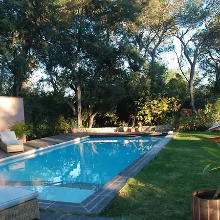 别墅 Avec Piscine Et Dependance 尼姆