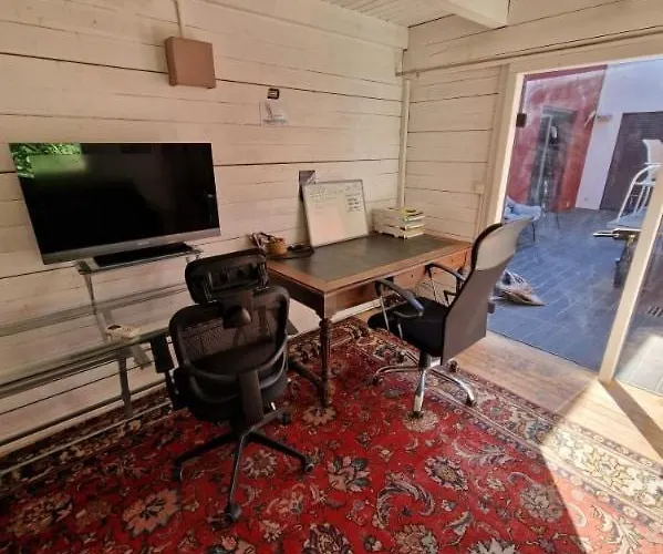 Avec Piscine Et Dépendance * Nimes